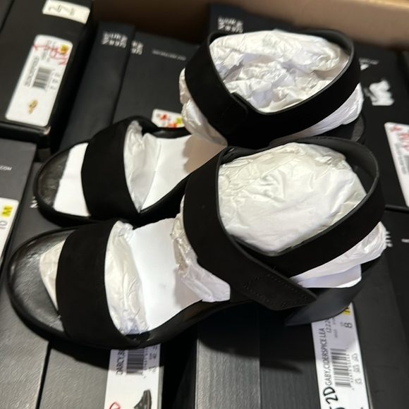 Naturalizer Genn-Rise Womens Suede Ankle Strap Heels - Picture 6 of 7